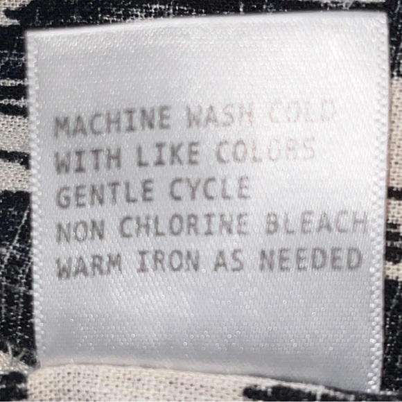 Christian Siriano‎ Boho Peasant Top Black Ivory Ikat Print Crochet Trim M - Picture 9 of 9